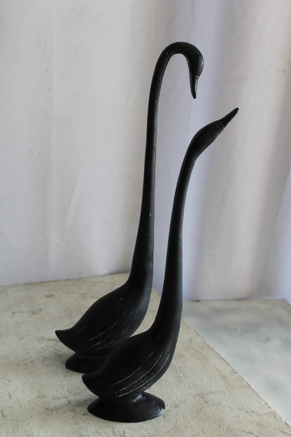Aluminum Pair of Black Swans, Graceful Decor Accent 7" x 7" x 23"H