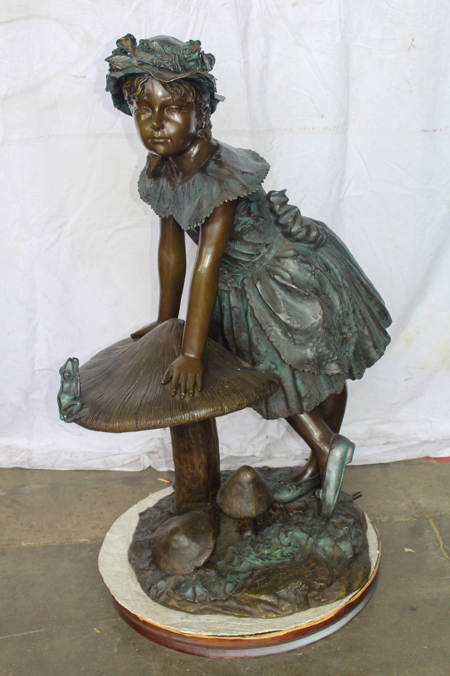Elegant Girl Standing by a Frog on a Mushroom Bronze Fountain 31" x 20" x 43"H