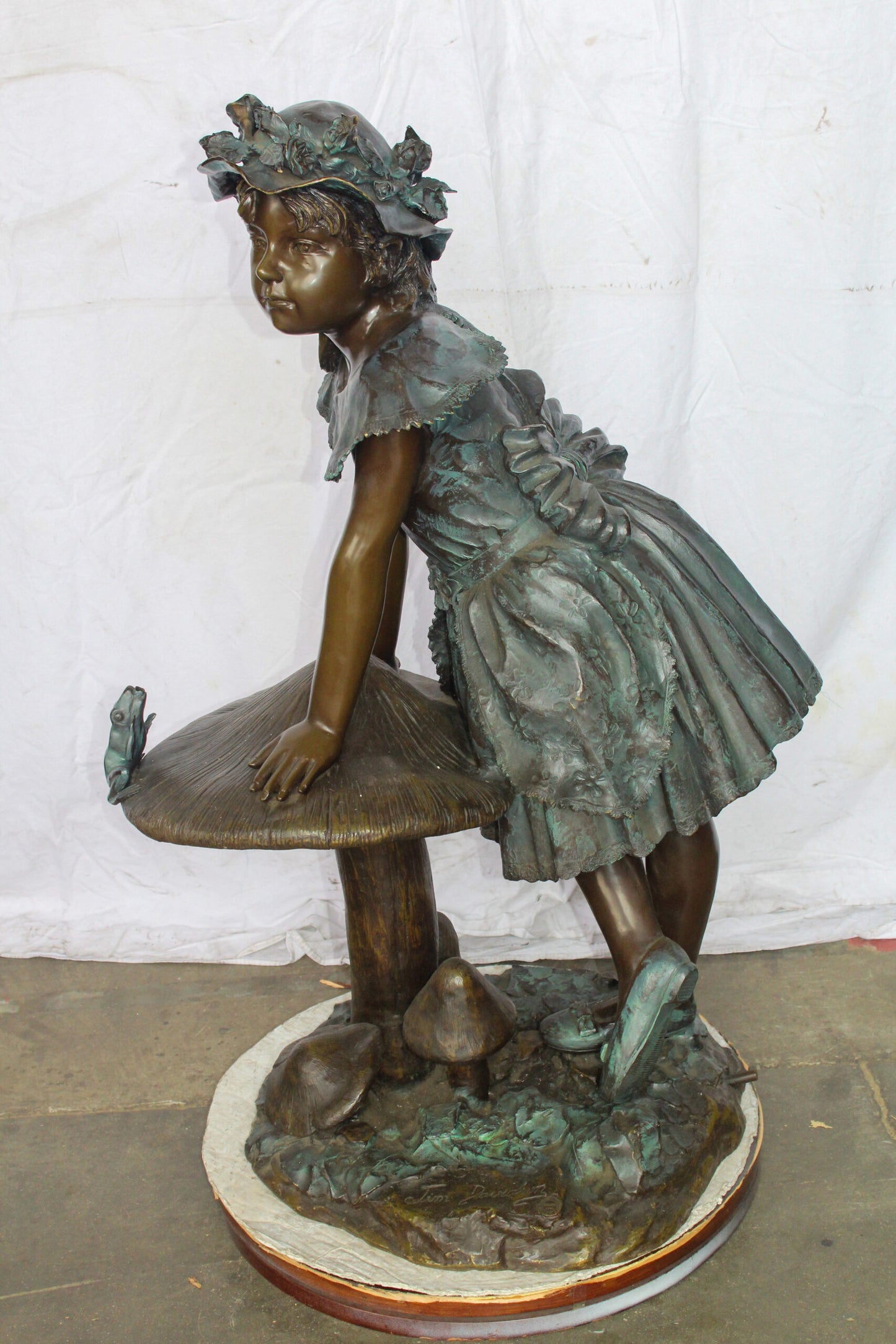 Elegant Girl Standing by a Frog on a Mushroom Bronze Fountain 31" x 20" x 43"H