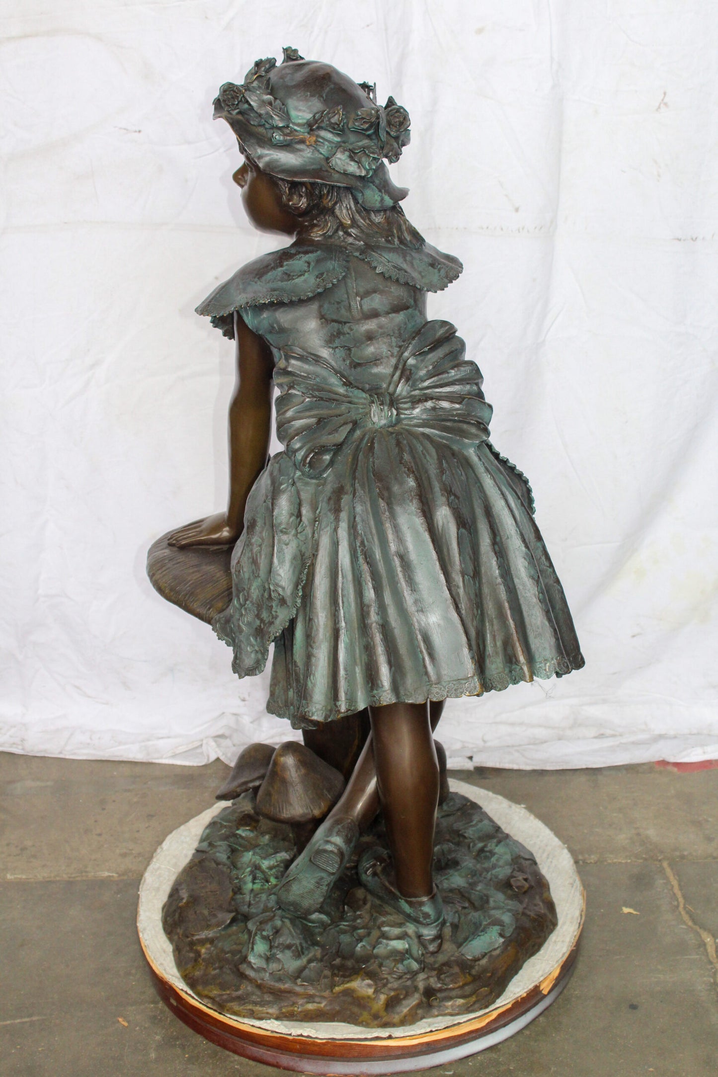 Elegant Girl Standing by a Frog on a Mushroom Bronze Fountain 31" x 20" x 43"H