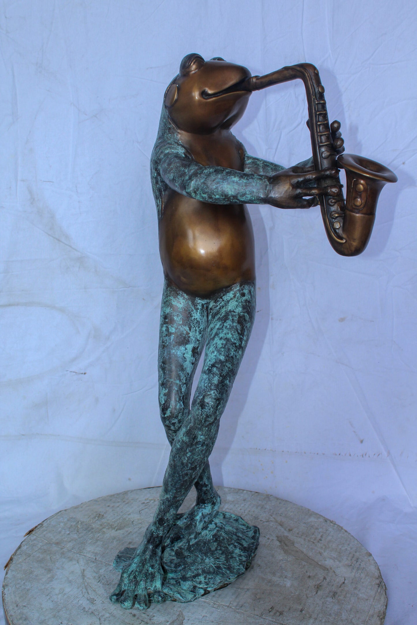 Musical Frog Playing Saxophone Bronze Fountain, Fun home Decor 14" x 9" x 32"H