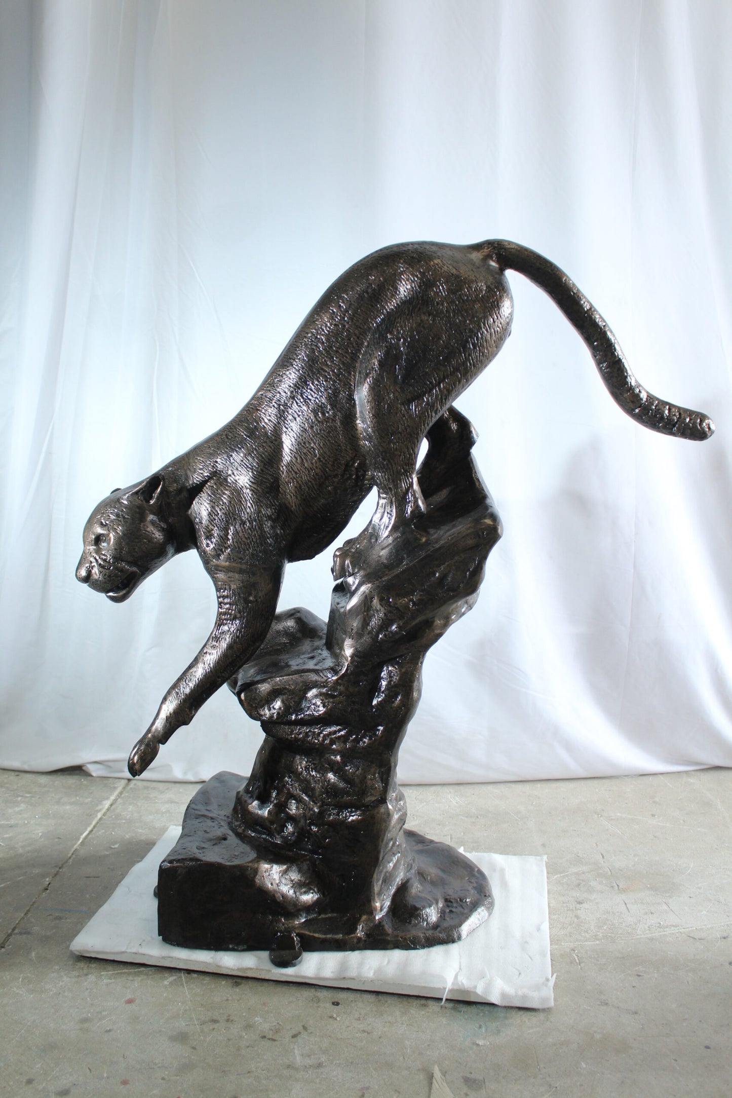 Aluminum Panther Cugar Climbing Rock Statue with Striking Detail 44 x 20 x 50"H