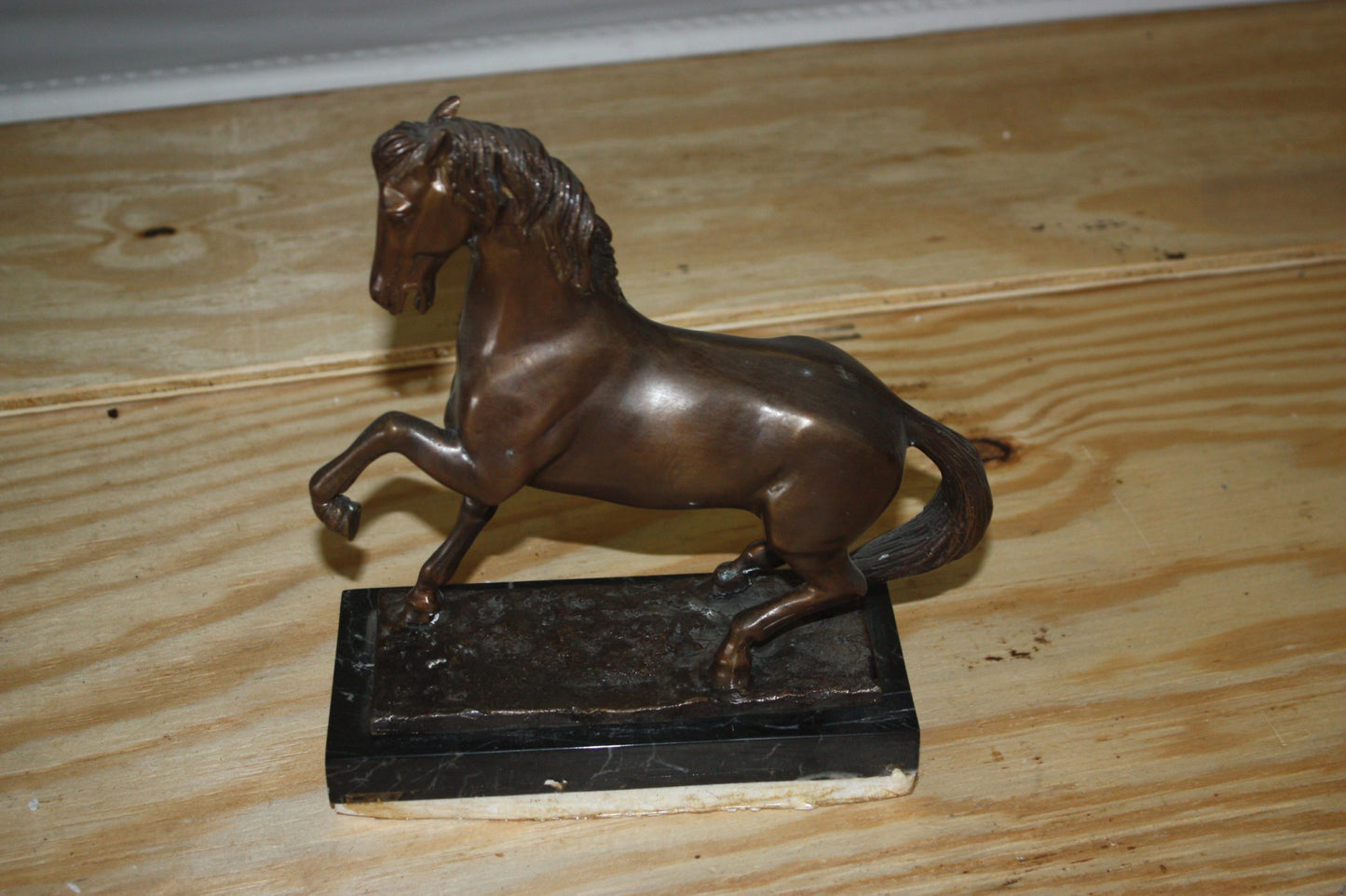 Running horse Bronze statue -  Size: 7.5"L x 3.5"W x 9"H. 