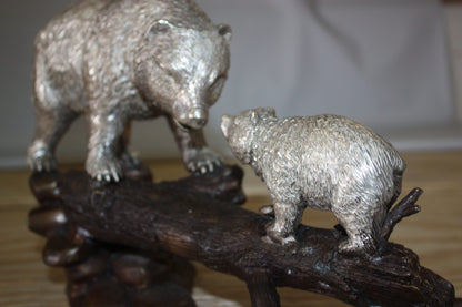 Family bear  - Bronze Statue -  Size: 15"L x 6"W x 9"H. 