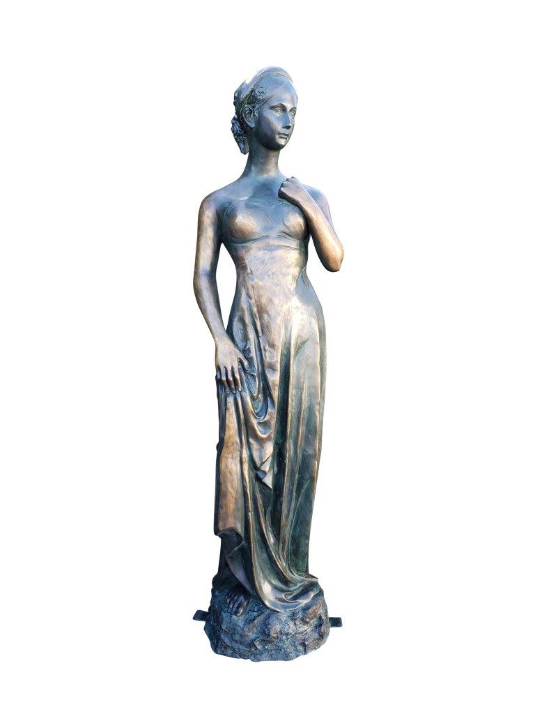 Juliet Capulet Bronze replica Munich Germany -  Size: 21"L x 20"W x 84"H.