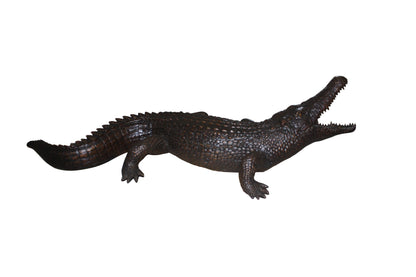 Alligator fountain - Bronze Statue -  Size: 77"L x 34"W x 18"H. 