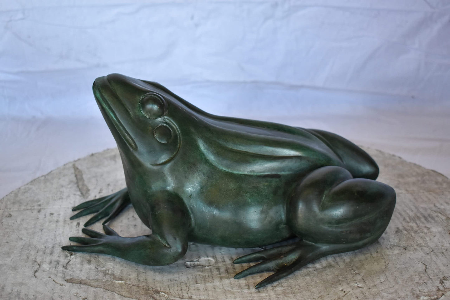Croaking Frog Bronze Statue in Green Patina Fountain Size: 15" x 10" x 7"H
