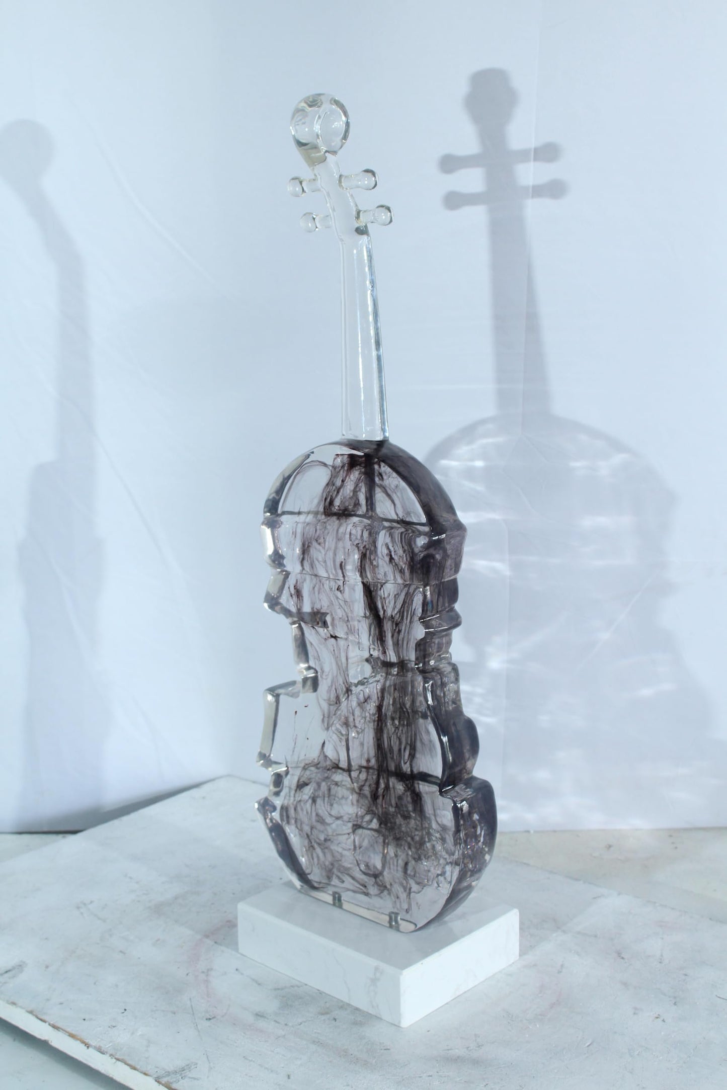 NIFAO Resin Violin Statue Clear Abstract Musical Instrument Art Decor 10" x 6" x 29"H