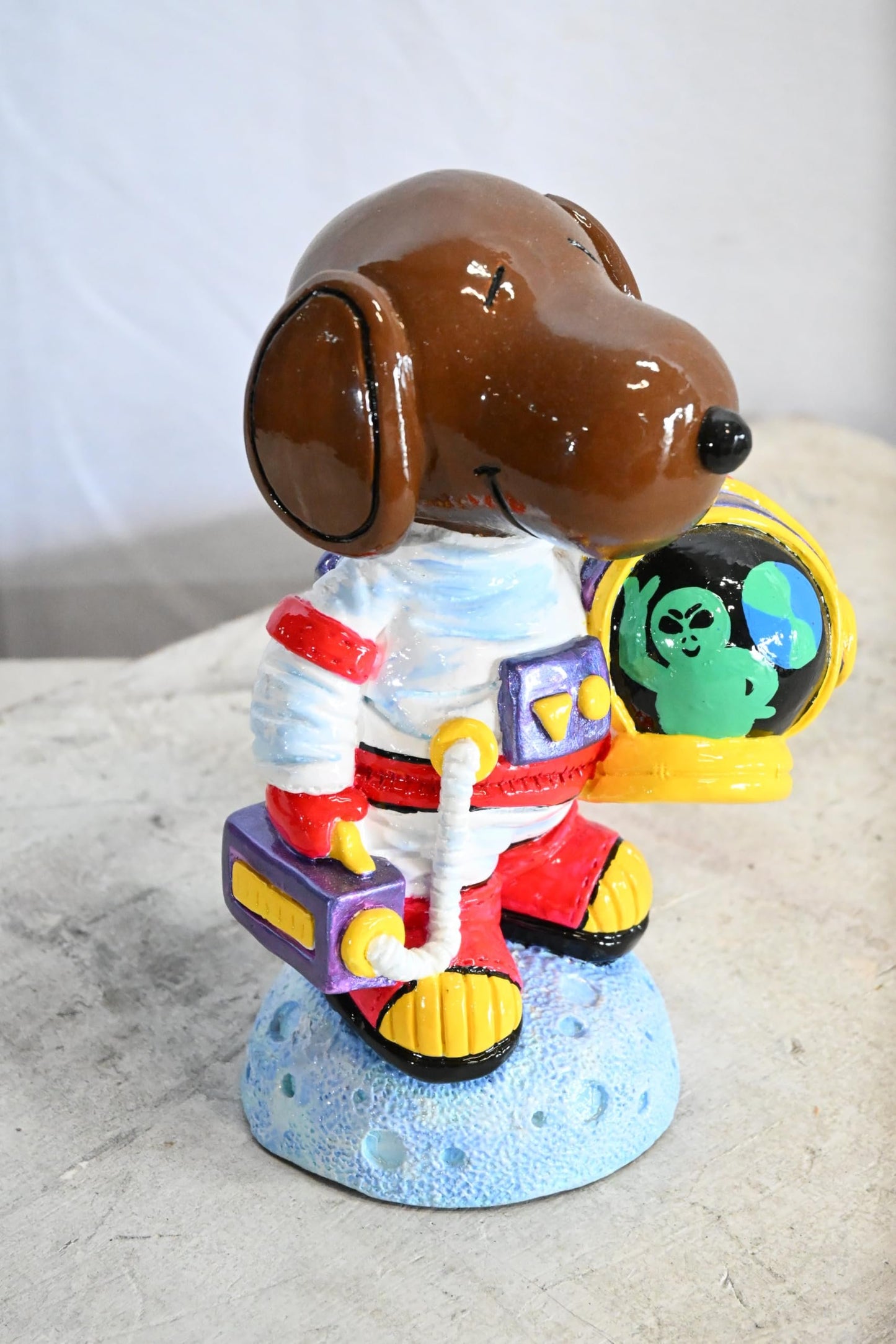 Snoopy Astronaut Ceramic Figurine Statue Andres Mendez 6"x5"x9"H