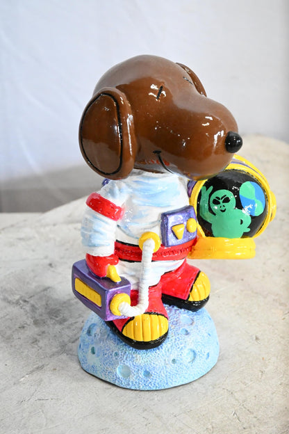 Snoopy Astronaut Ceramic Figurine Statue Andres Mendez 6"x5"x9"H