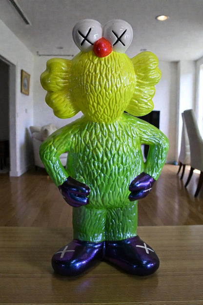 NIFAO Green Monster Character Resin Figurine Statue Andres Mendez 8"x4"x14"H