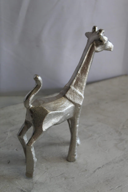 Aluminum Giraffe Statue, Elegant Miniature Accent for Any Space 7" x 3" x 10"H