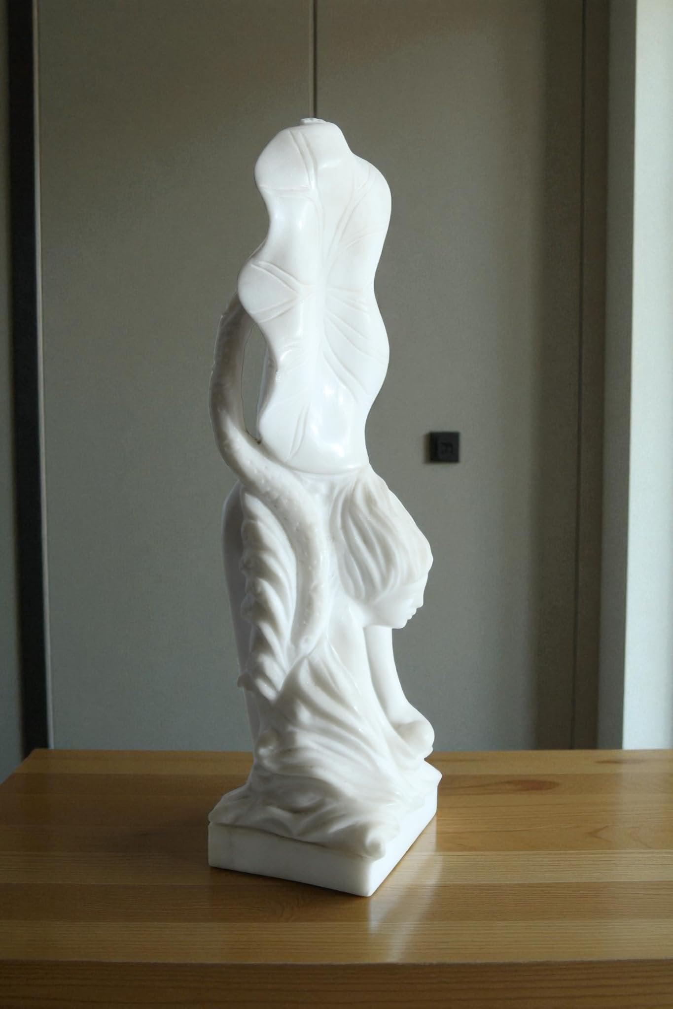 NIFAO Marble Woman Diving for a Pearl Marble Sculpture 4" x 4" x 12"H