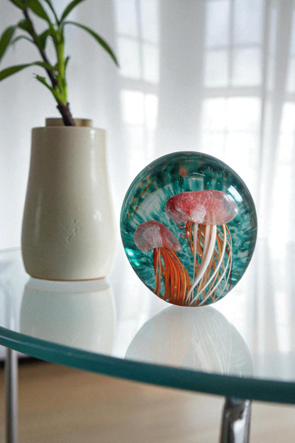 NIFAO Glass Jellyfish Paperweight Glows in Dark Ocean Art 4" x 3" x 4"H