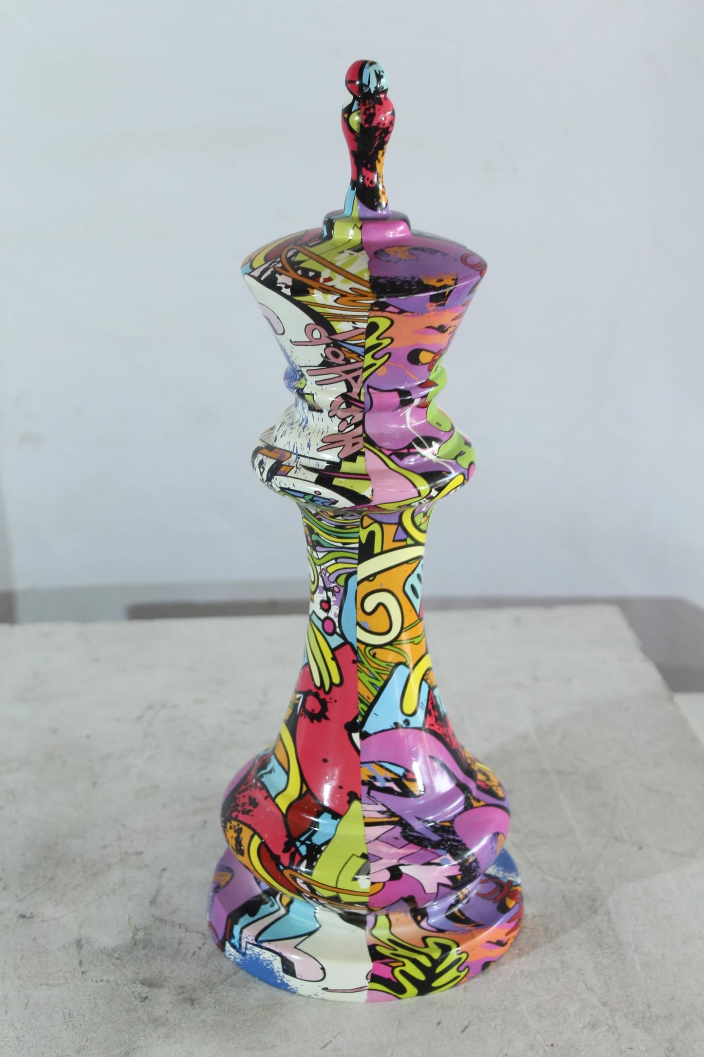 NIFAO Giant King Chess Piece Graffiti Art Sculpture Pop Art Resin Decor 6"x6"x19"H