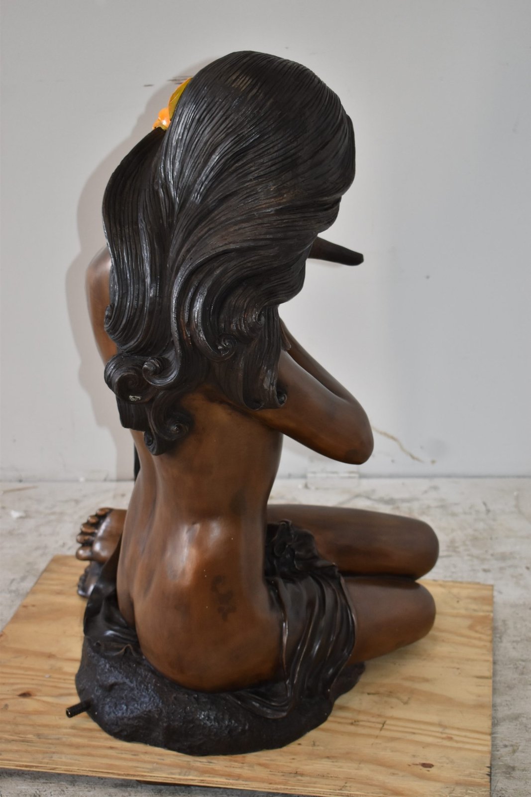 Susan With Shell and Flower Fountain Bronze Statue Size: 21" x 20" x 31"H