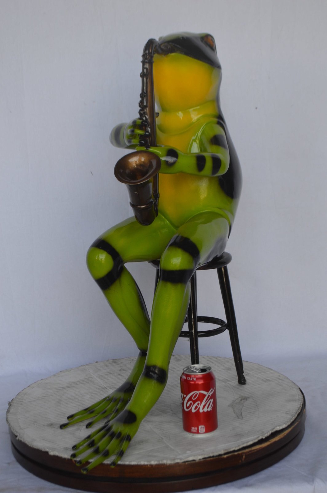 Green frog playing saxophone bronze statue - Size: 23"L x 15"W x 30"H.