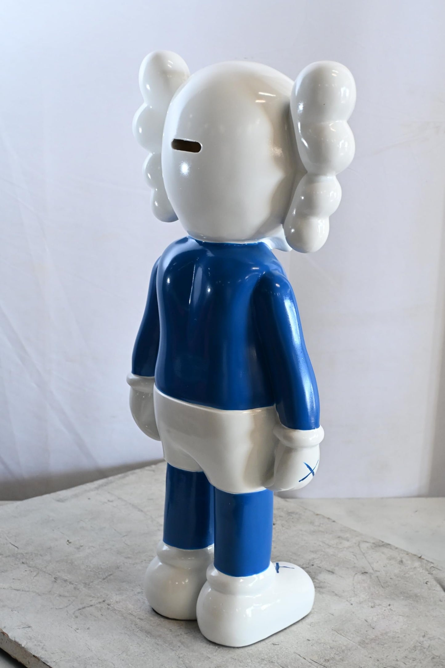 NIFAO Designer Toy Character Resin Statue Blue White Figurine 11"x7"x24"H