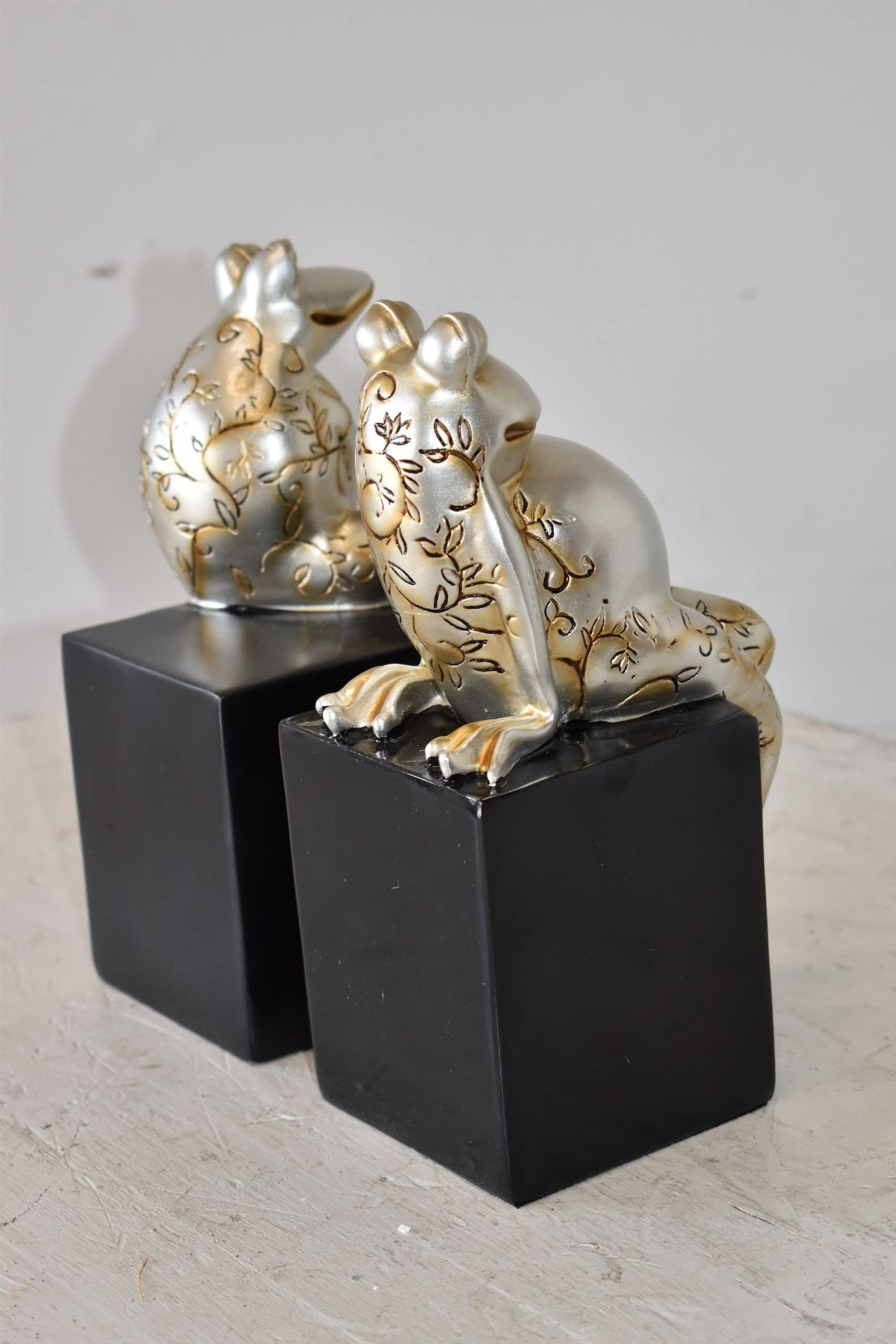 Pair of Happy Frogs Sitting on a Cube Resin Statue Size: 6" x 4" x 9"H