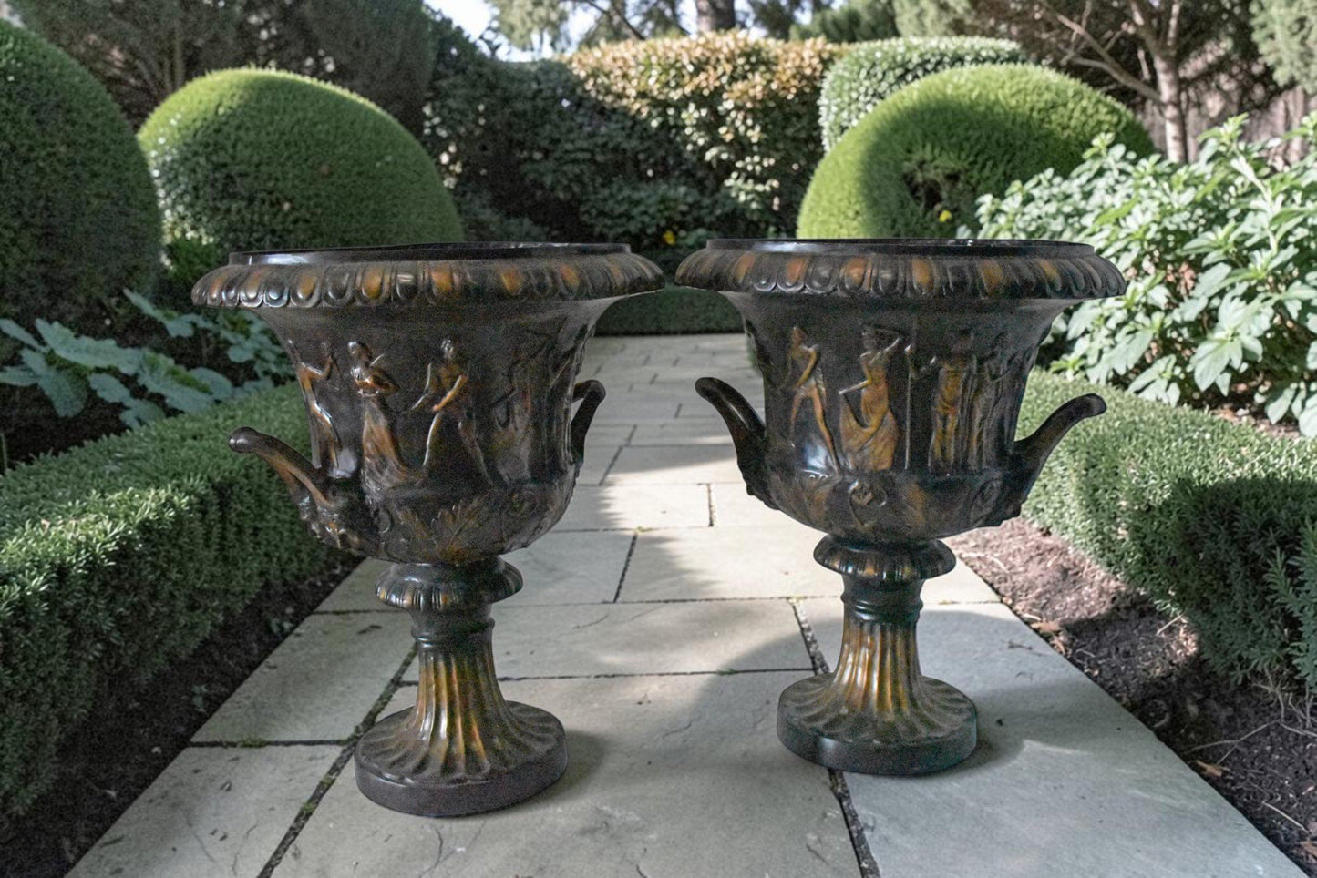 Pair of Beautiful Urns Bronze Statues - Size: 24"L x 24"W x 29"H.