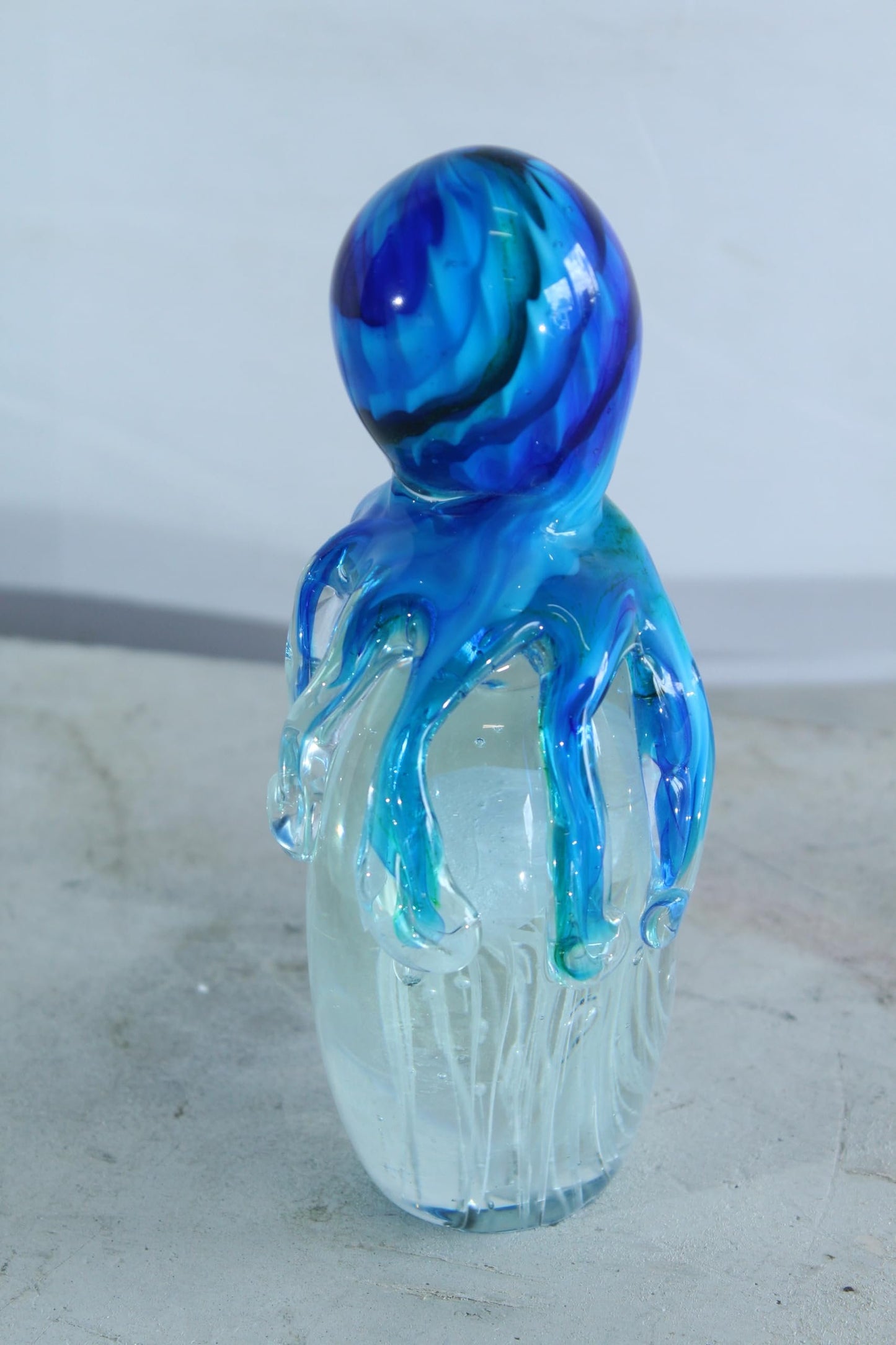 NIFAO Glass Octopus Paperweight Hand Blown Ocean Art Decor 5" x 3" x 9"H