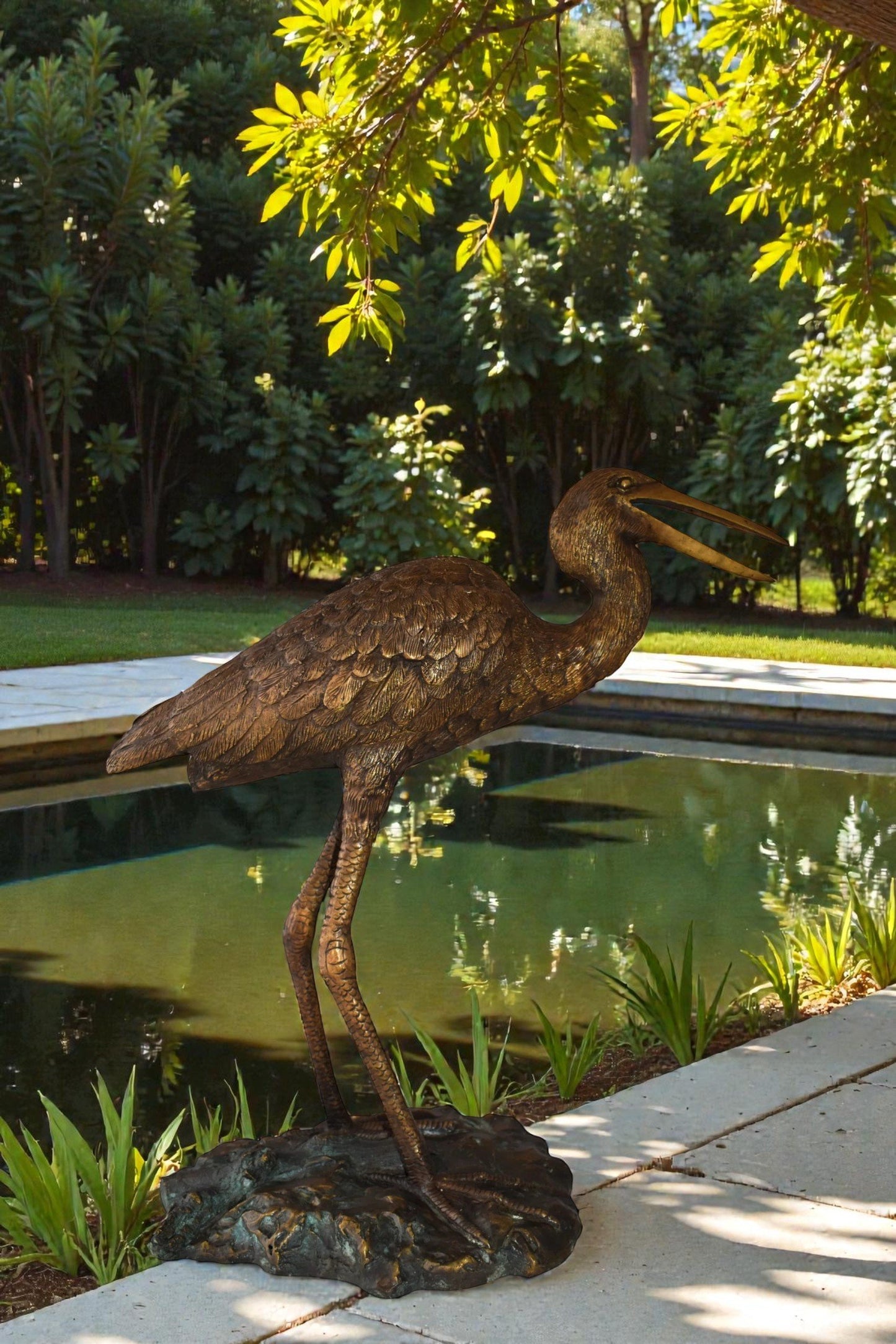 Great Blue Heron Brown Patina Bronze Statue Size: 25" x 15" x 25"H