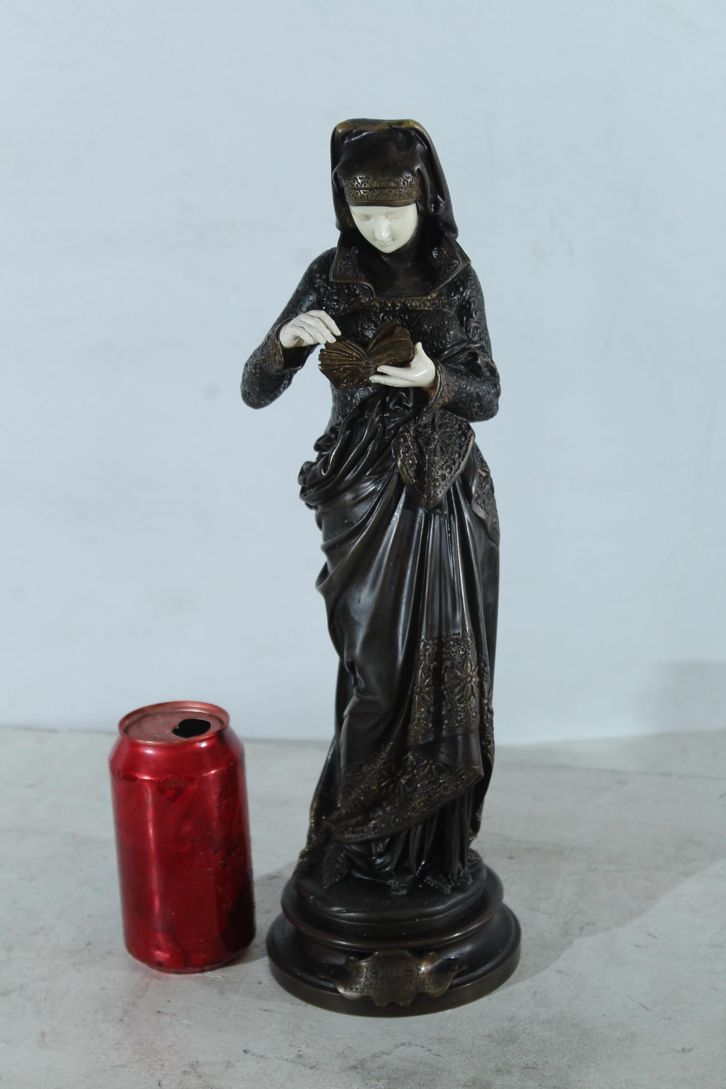NIFAO Bronze Reading Figure After Carrier Belleuse Liseuse 5"x5"x16"H