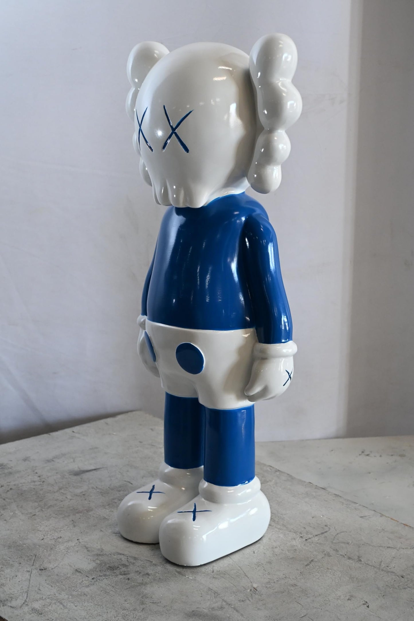 NIFAO Designer Toy Character Resin Statue Blue White Figurine 11"x7"x24"H