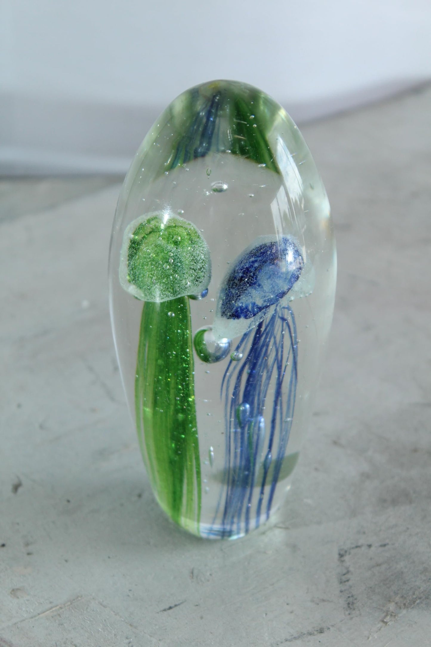 NIFAO Glass Jellyfish Paperweight Green Blue Art Glass Decor 3" x 3" x 8"H