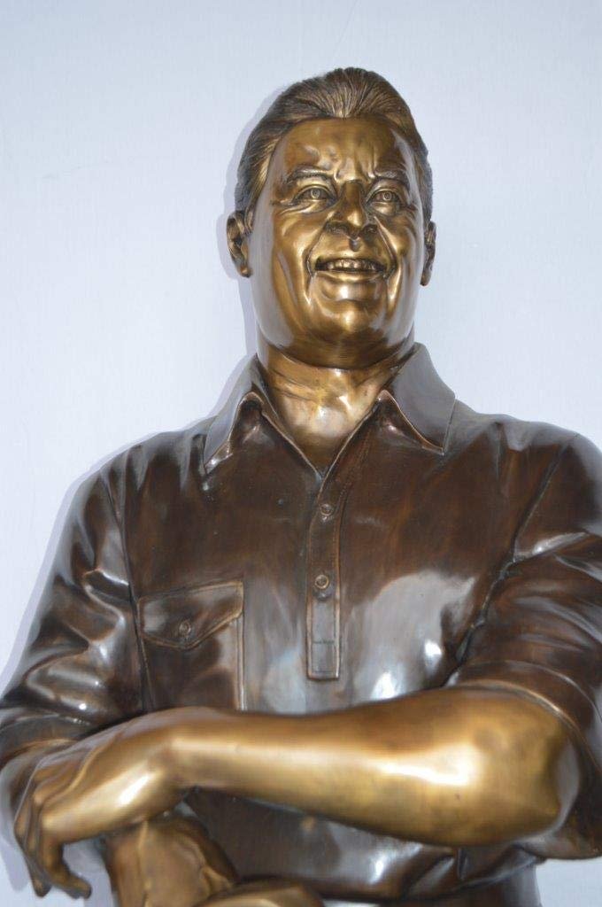 Golfer Ken Venturi Giant Bronze Statue -  Size: 32"L x 30"W x 80"H.