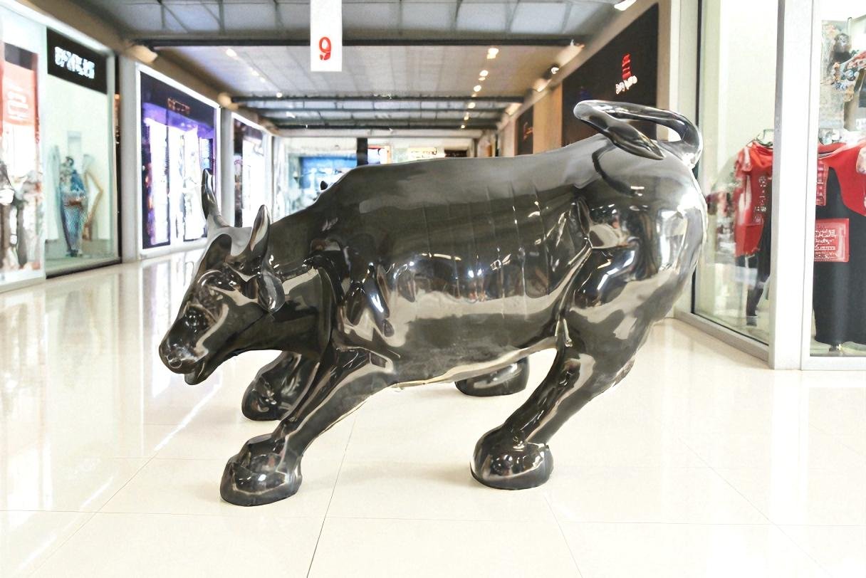 Iconic Giant Fiberglass Black Color Wall Street Bull 57" x 28" x 33"H