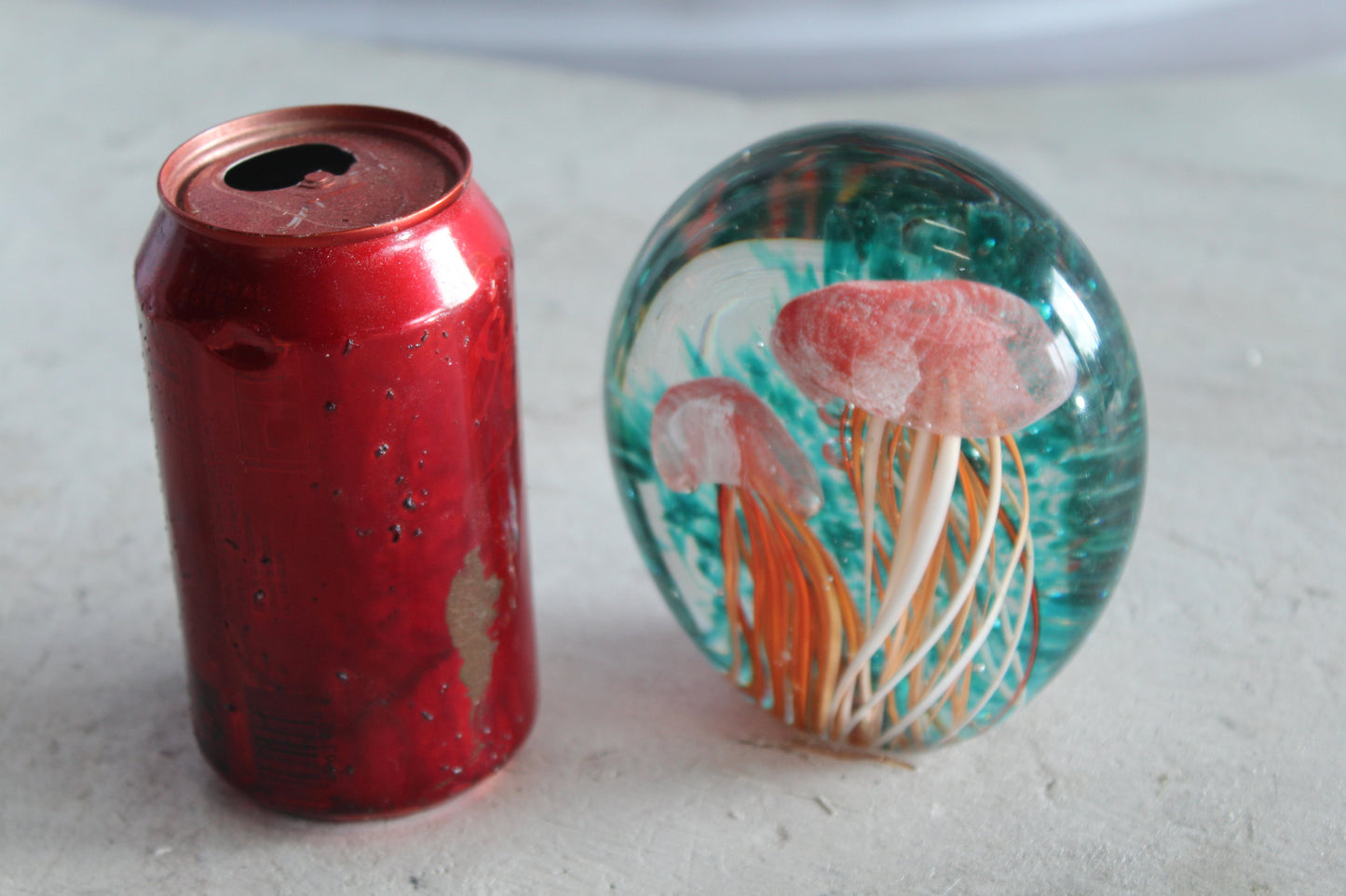 NIFAO Glass Jellyfish Paperweight Glows in Dark Ocean Art 4" x 3" x 4"H