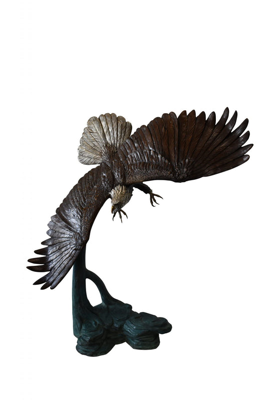 Giant Eagle in Action Looking for His Prey Bronze Statue Size: 78" x 28" x 74"H