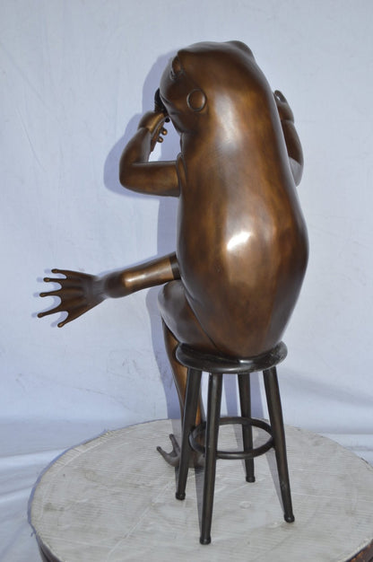 Comedic Frog bronze statue - Size: 25"L x 20"W x 30"H.