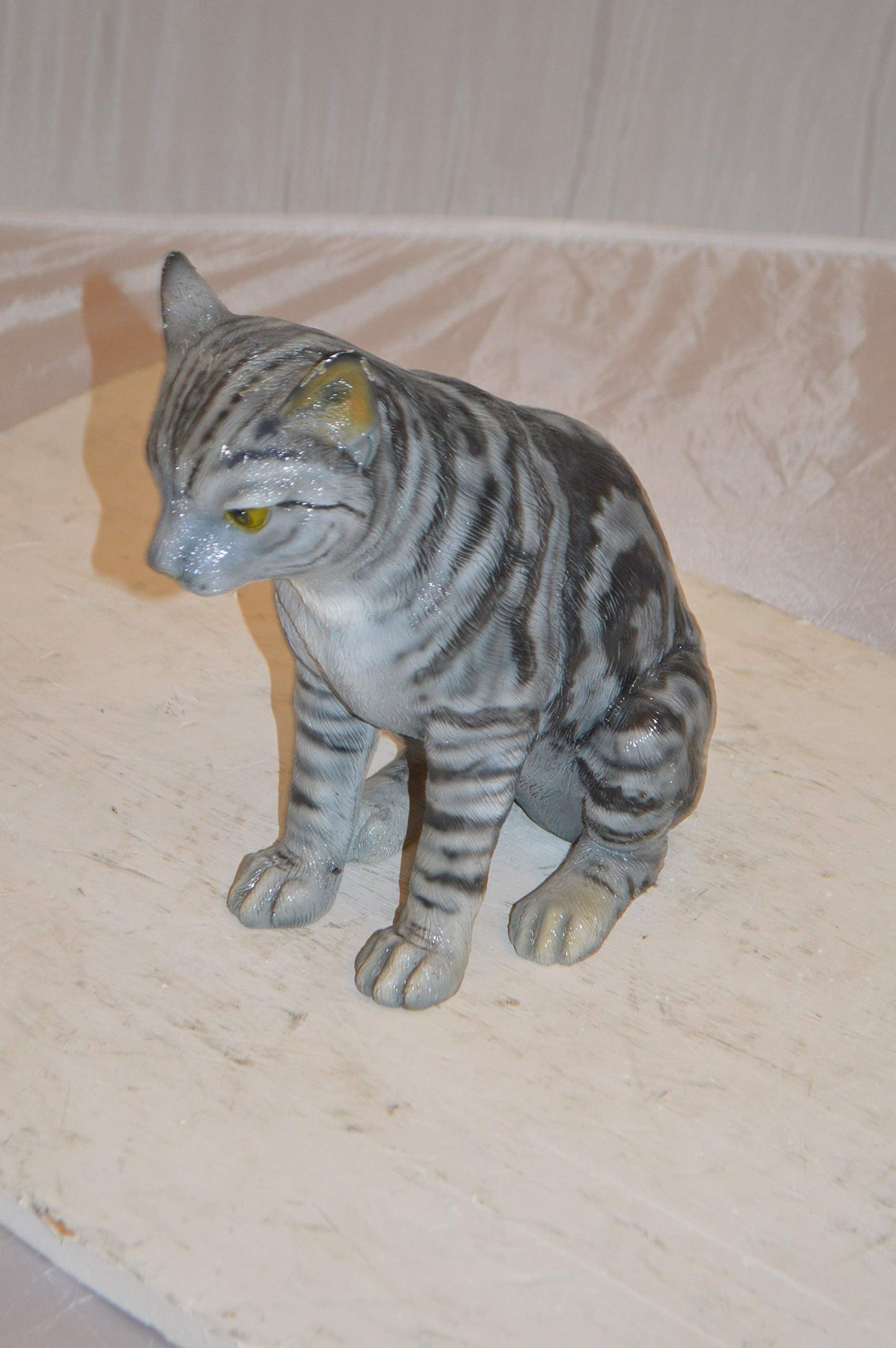 Sitting Cat Bronze Statue - Perfect Decorative Piece - Hand-Finished Polychrome Enamel Sculpture, 11"L x 6"W x 11"H, 8 lbs