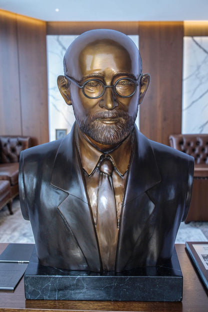 Janusz Korczak Bronze Statue, The Holocaust Hero Tribute 15" x 11" x 25"H