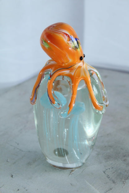NIFAO Glass Octopus Jellyfish Paperweight Coastal Art Decor 5" x 3" x 9"H