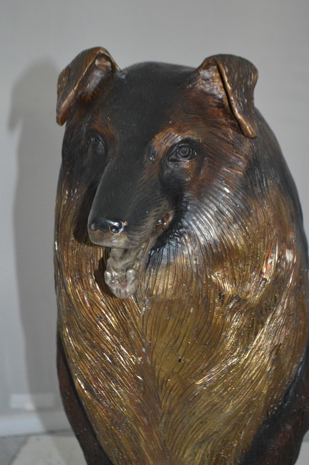 Collie Dog Bronze Statue -  Size: 31"L x 9"W x 24"H.