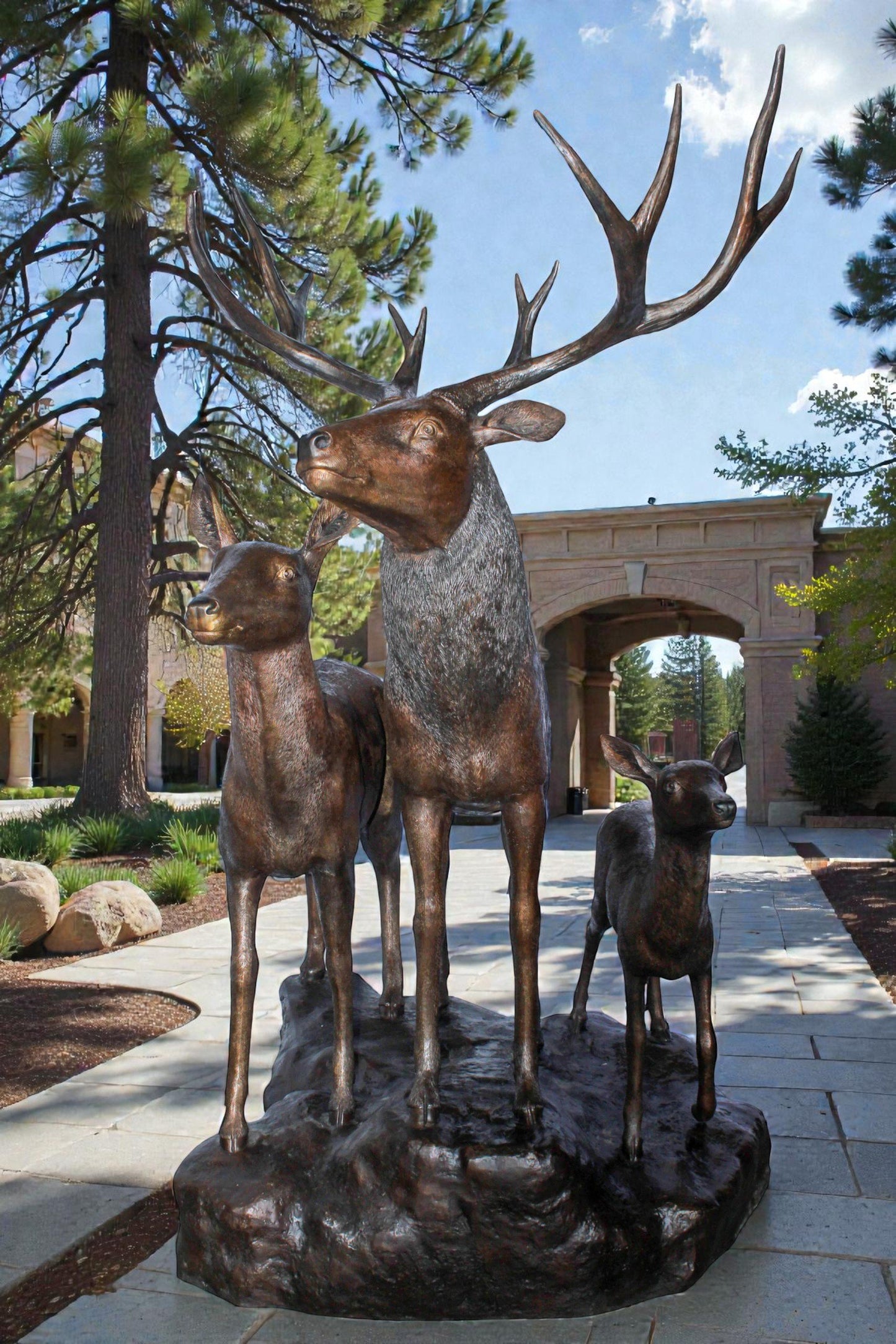 Life Size Bronze Deer Family Sculpture for Outdoor Display 48" x 50" x 81"H