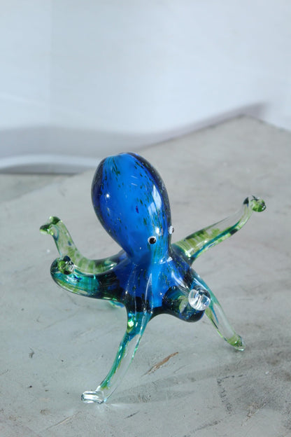 NIFAO Glass Octopus Figurine Hand Blown Ocean Art Tabletop Decor 8" x 8" x 6"H