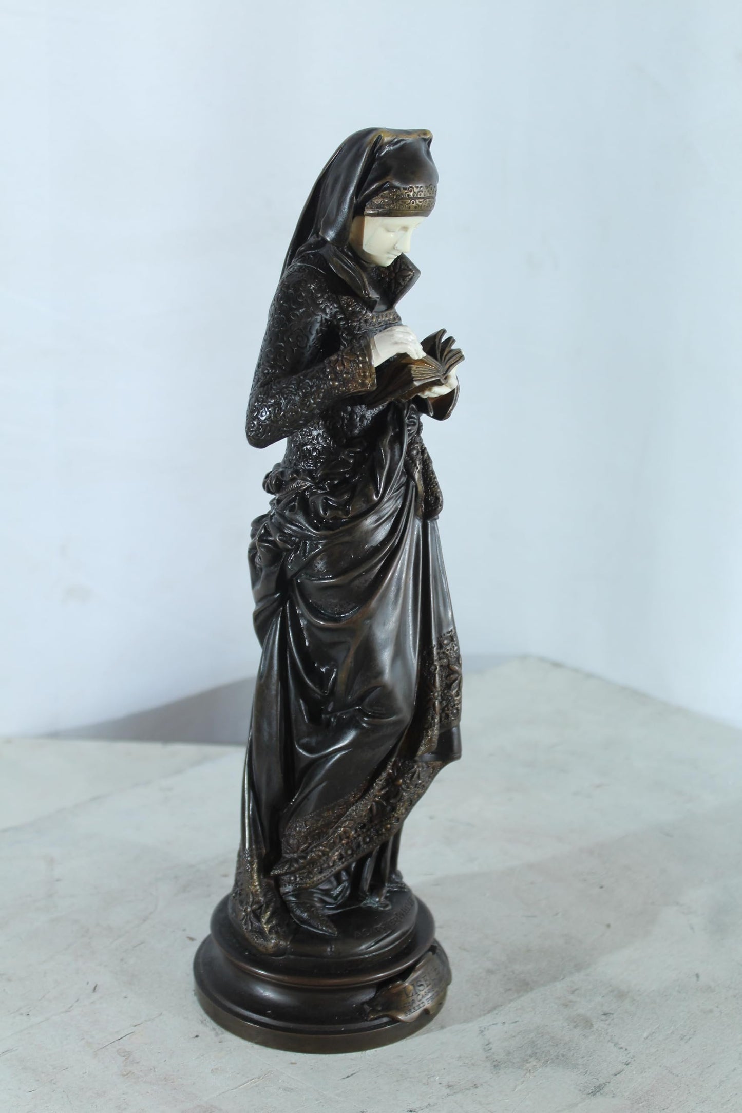 NIFAO Bronze Reading Figure After Carrier Belleuse Liseuse 5"x5"x16"H