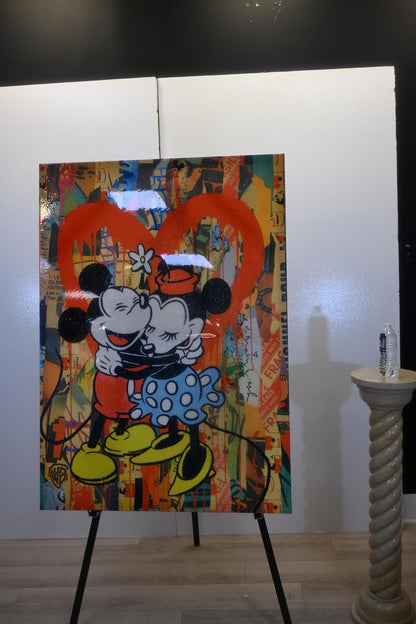 Cartoon Mice Heart Hug Pop Art Resin Canvas 40"x56"