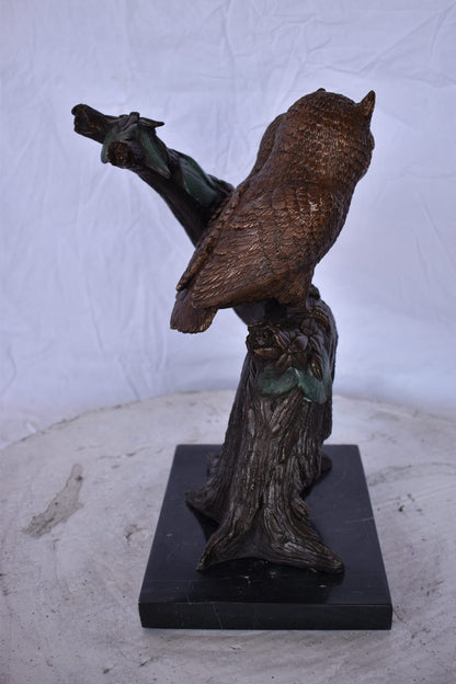 Two Owls on A Tree Trunk Bronze Statue - Size: 11"L x 11"W x 14"H.