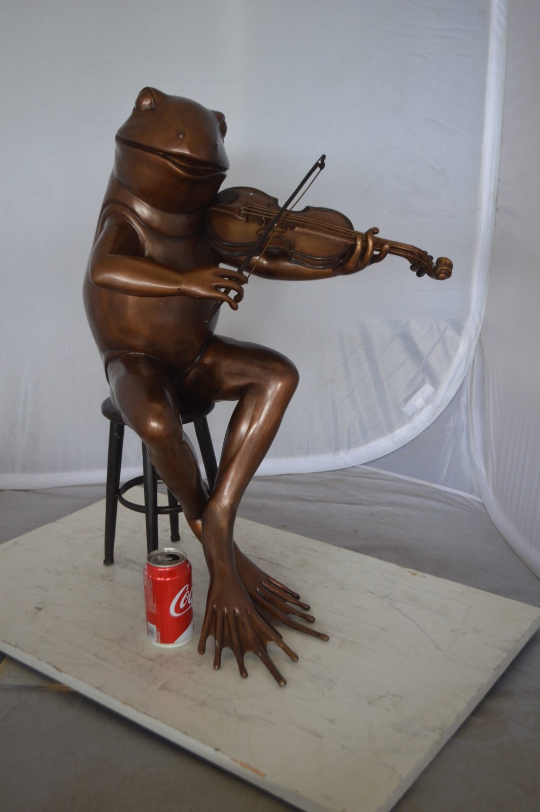Nifao Human-Size Bronze Frog Playing Violin Statue – Whimsical Animal Musician Sculpture on Chair, Indoor/Outdoor Decor - 29" L x 18" W x 29" H