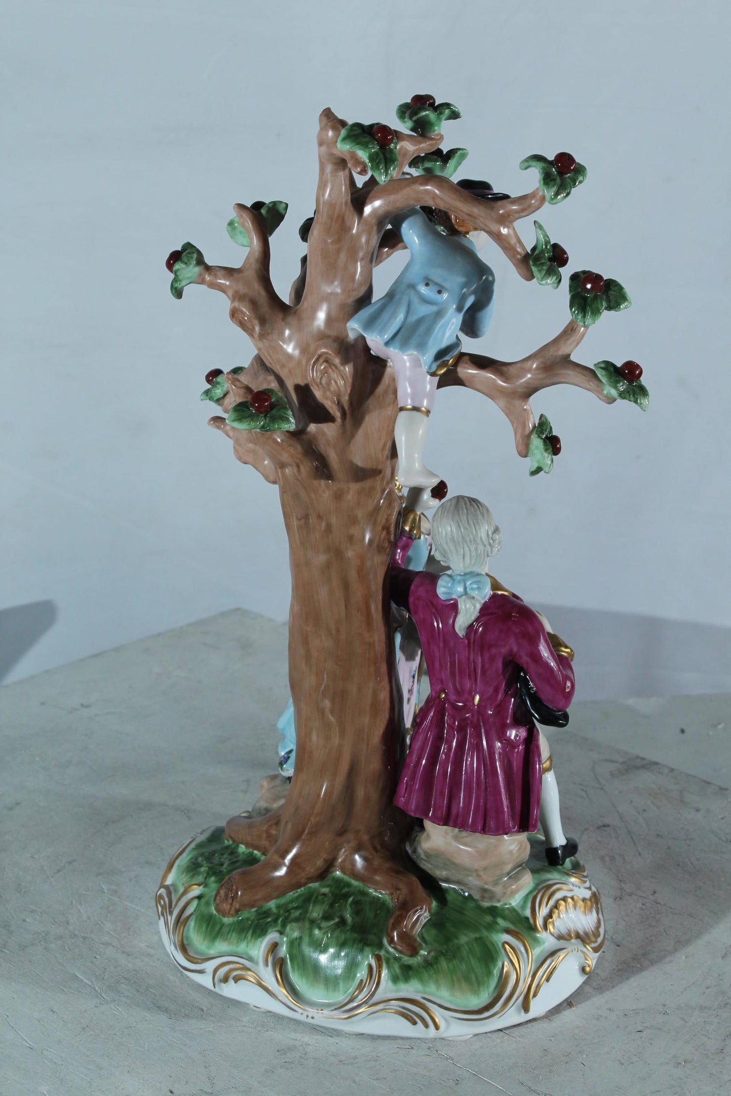 NIFAO Porcelain Cherry Picking Family Figurine Vintage Style 10"x9"x17"H