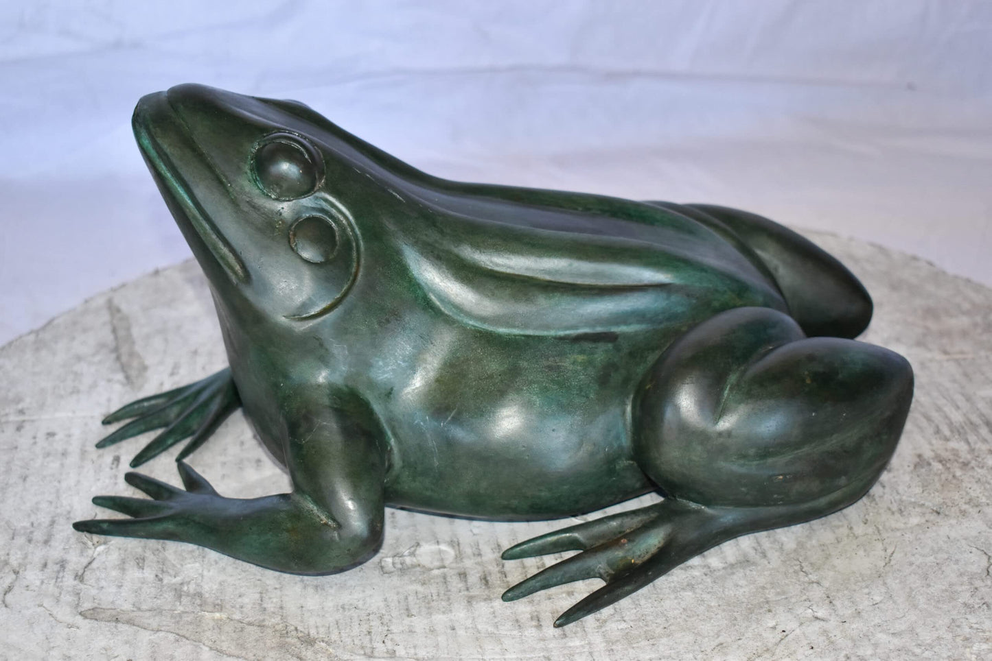 Croaking Frog Bronze Statue in Green Patina Fountain Size: 15" x 10" x 7"H
