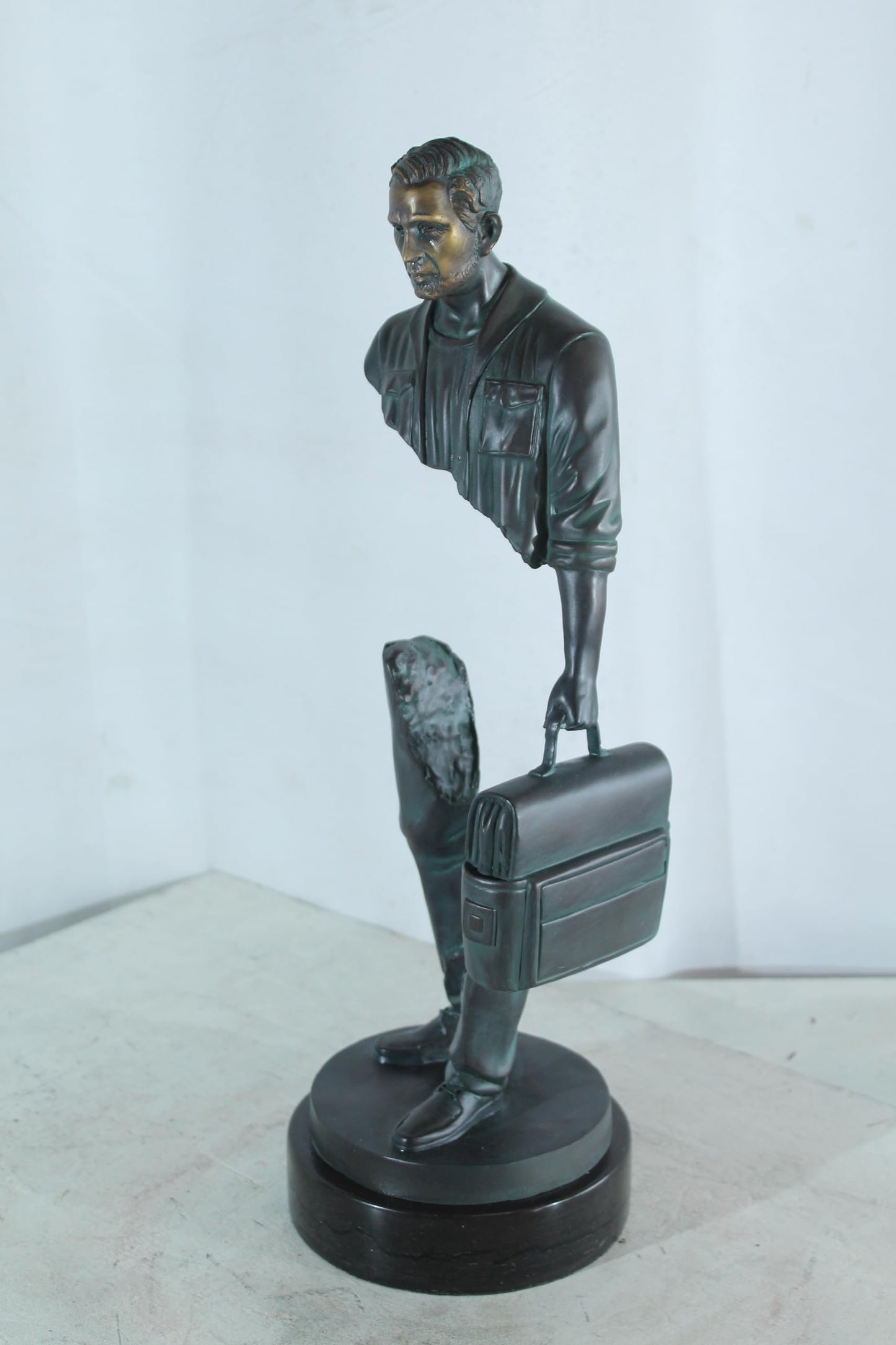 NIFAO Bronze Businessman Figure with Briefcase on Marble Base 7"x7"x21"H