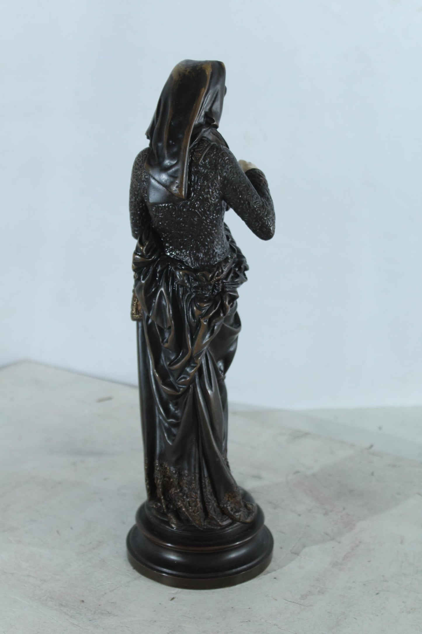 NIFAO Bronze Reading Figure After Carrier Belleuse Liseuse 5"x5"x16"H