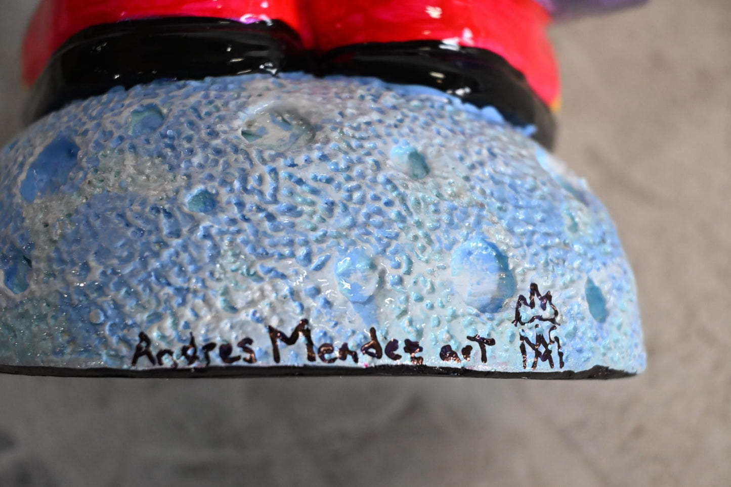 Snoopy Astronaut Ceramic Figurine Statue Andres Mendez 6"x5"x9"H