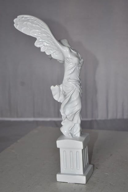 Winged Victory Nike of Samothrace Statue Made of Resin Size: 6" x 6" x 14"H